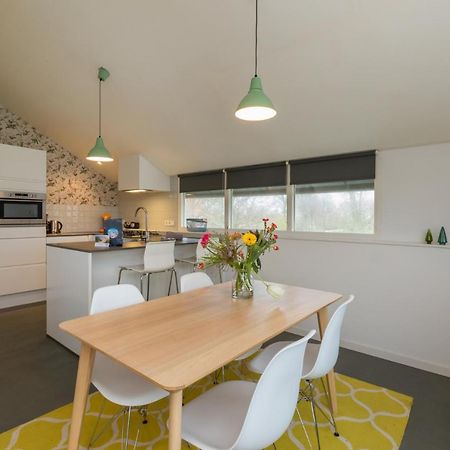 Bovenappartement Kon. Emmaweg 6, Vrouwenpolder Luaran gambar