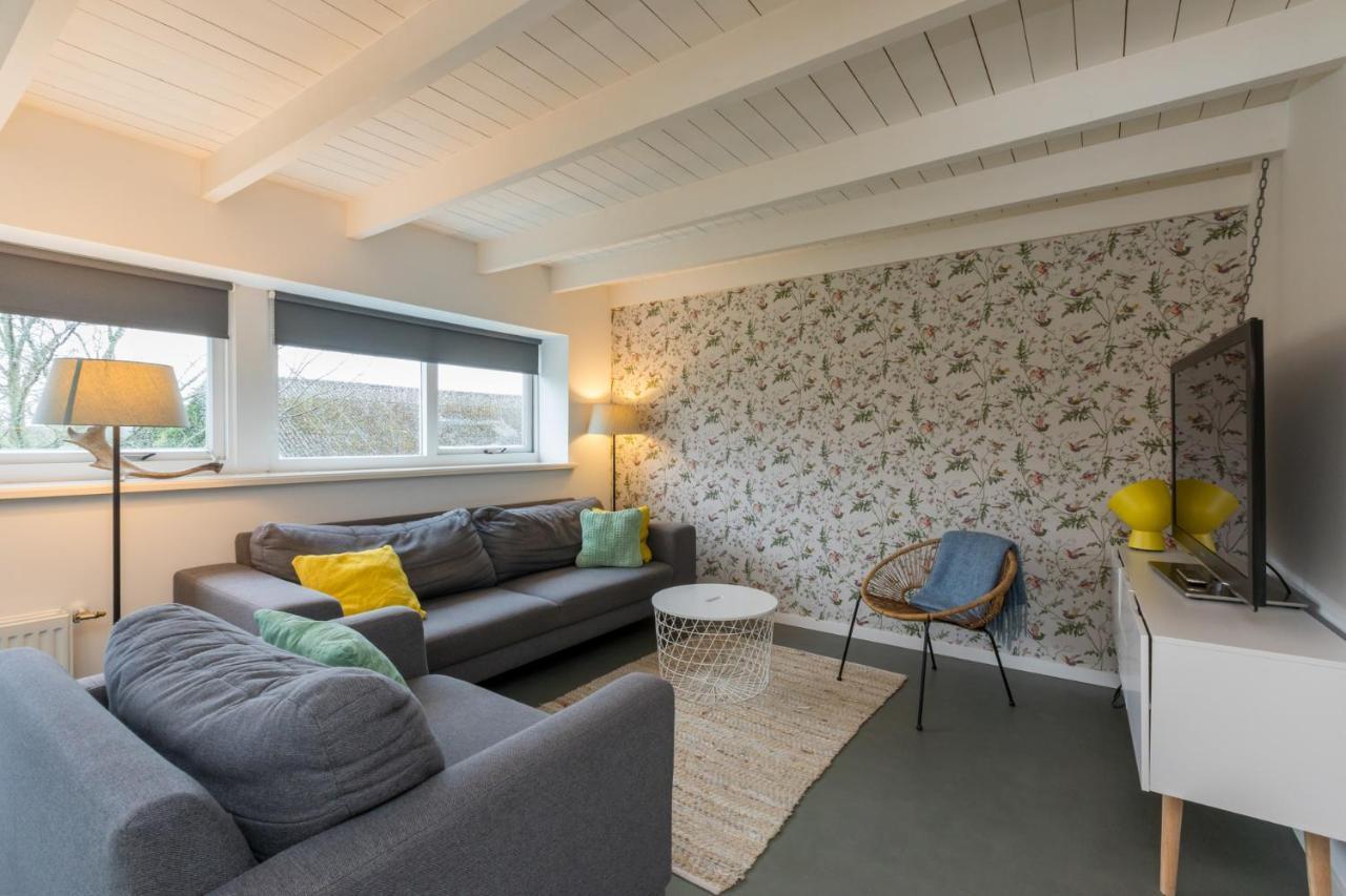 Bovenappartement Kon. Emmaweg 6, Vrouwenpolder Luaran gambar